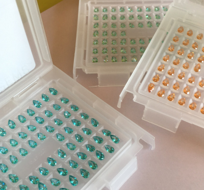 Swarovski Zicronia - Amber, Fancy Light Green
