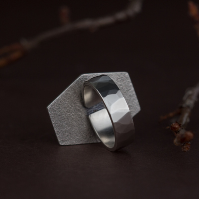 Дополнительные фото товара Яблуко зрілих роздумів