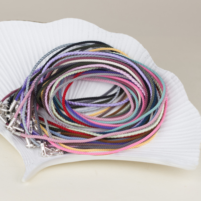 Дополнительные фото товара Шнурок Шовковий (2 мм)